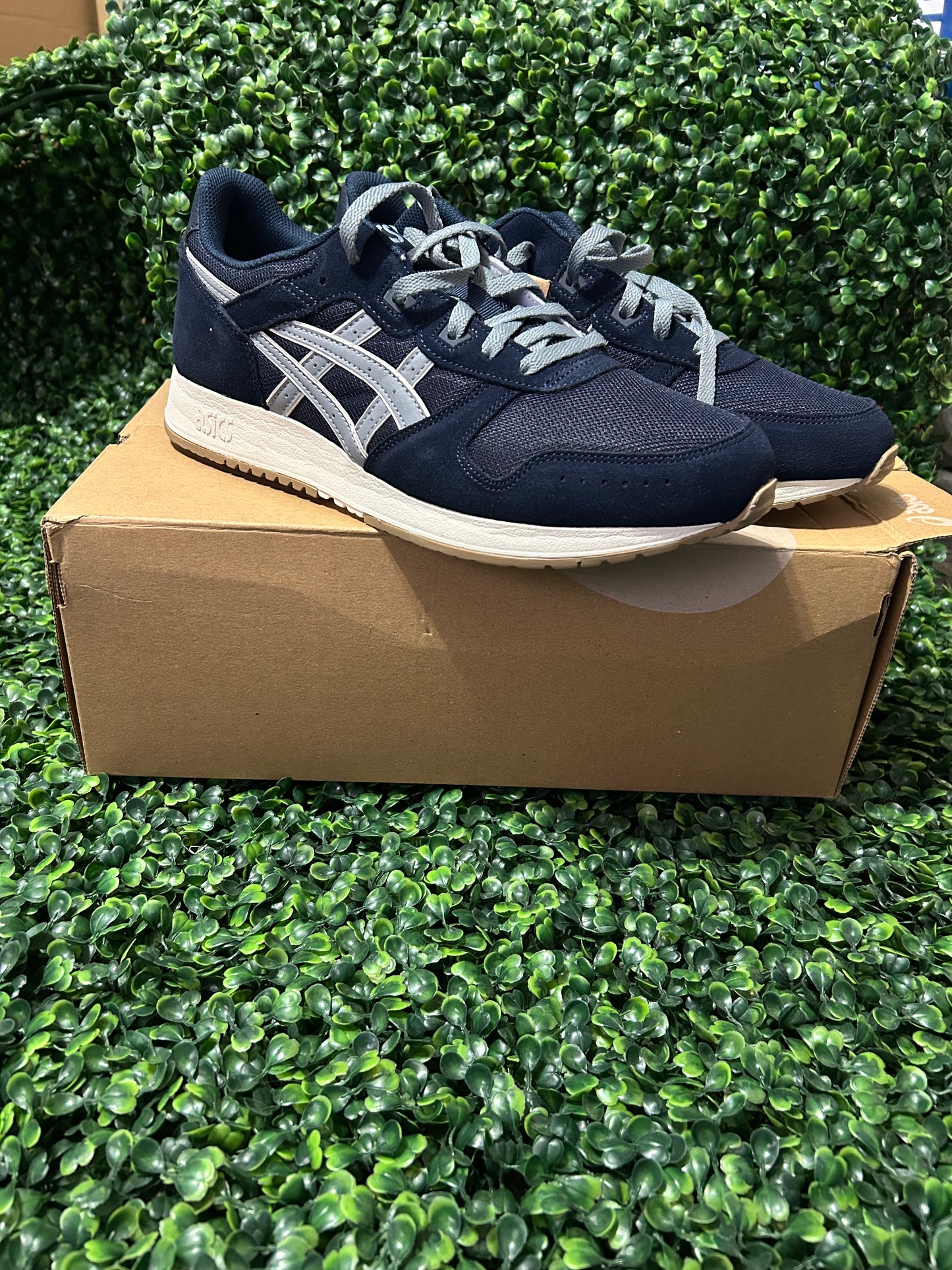 Asics size 11