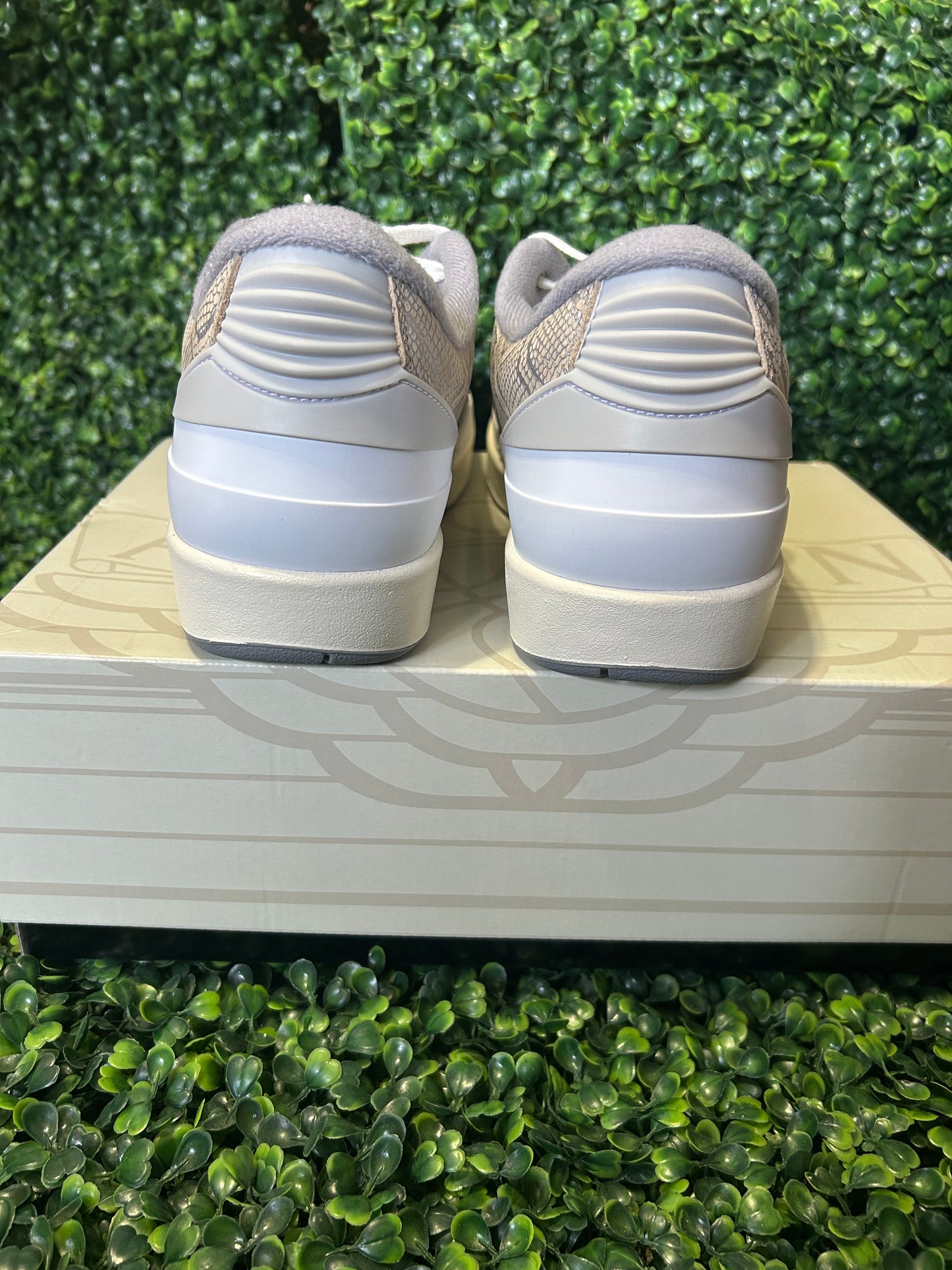 Jordan 2 size 10.5