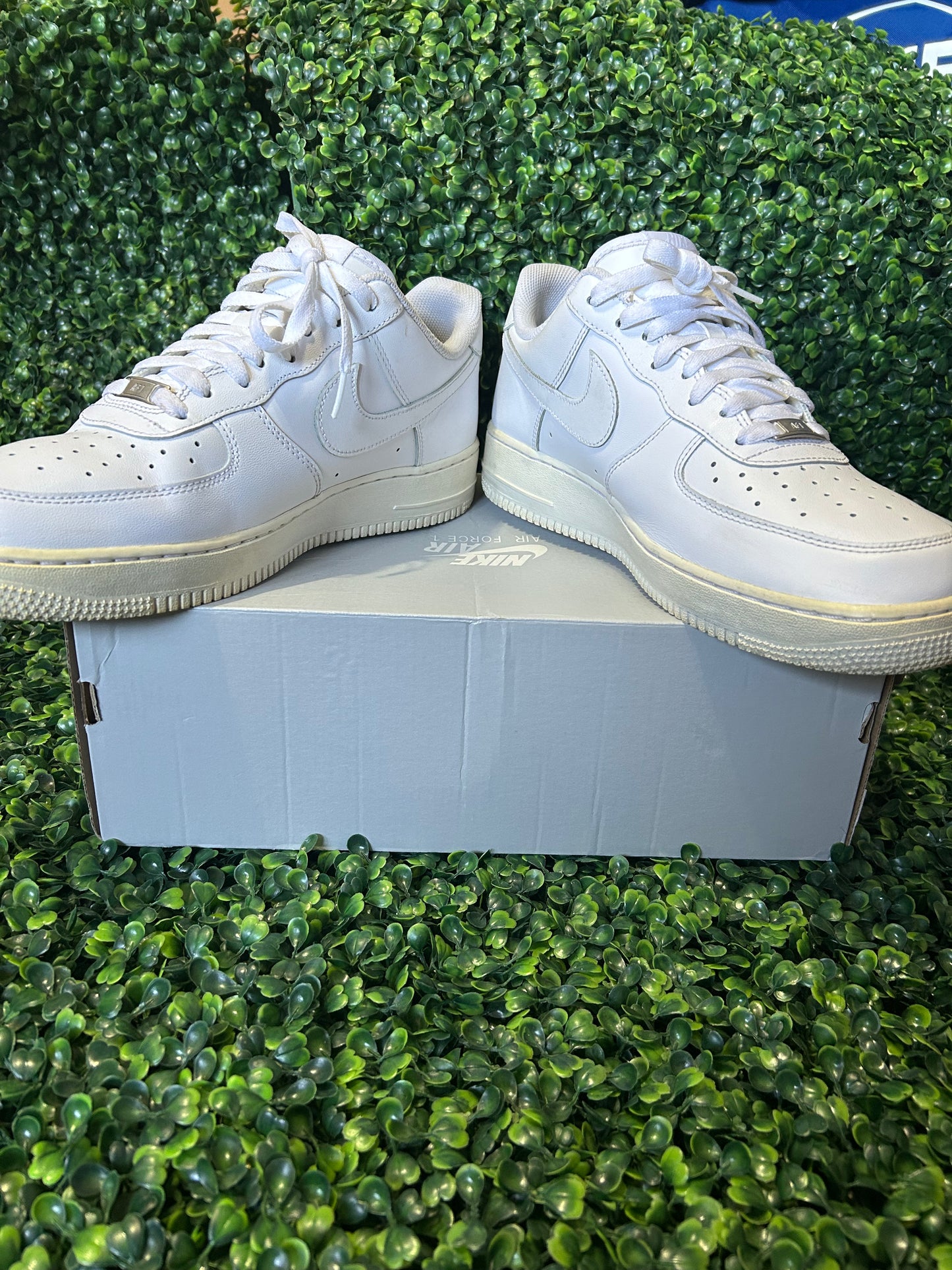 Nike Air Force 1 size 10.5
