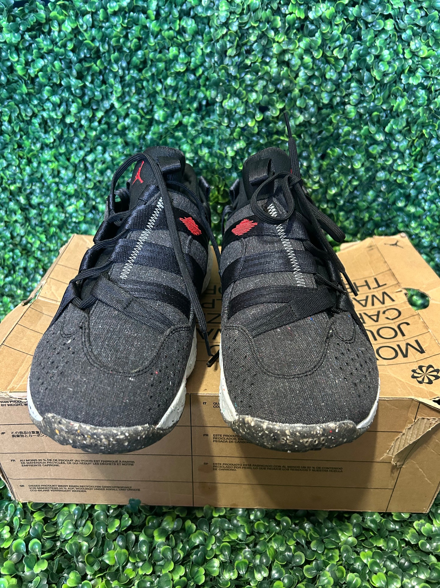 Jordan Carter size 11