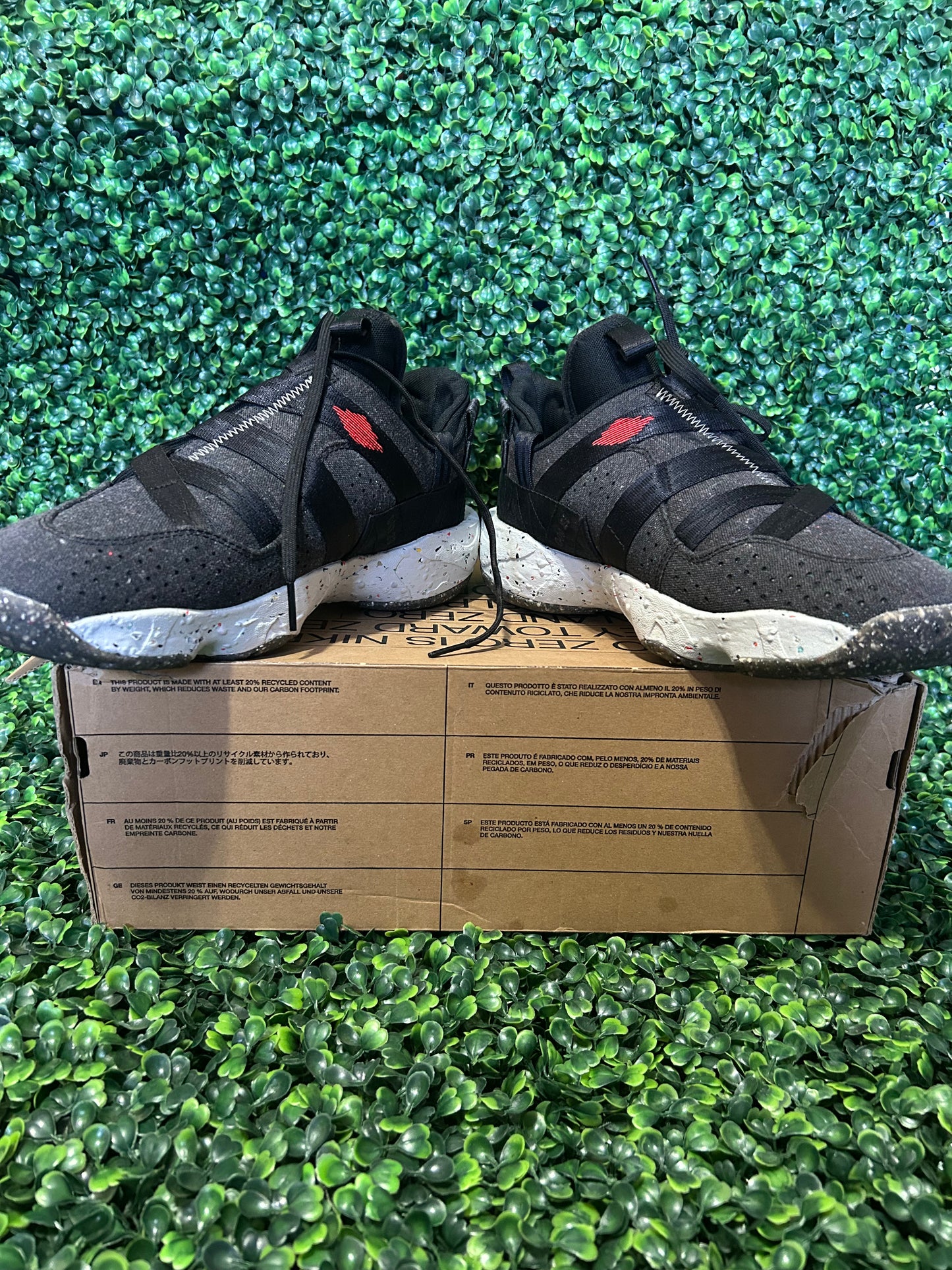 Jordan Carter size 11