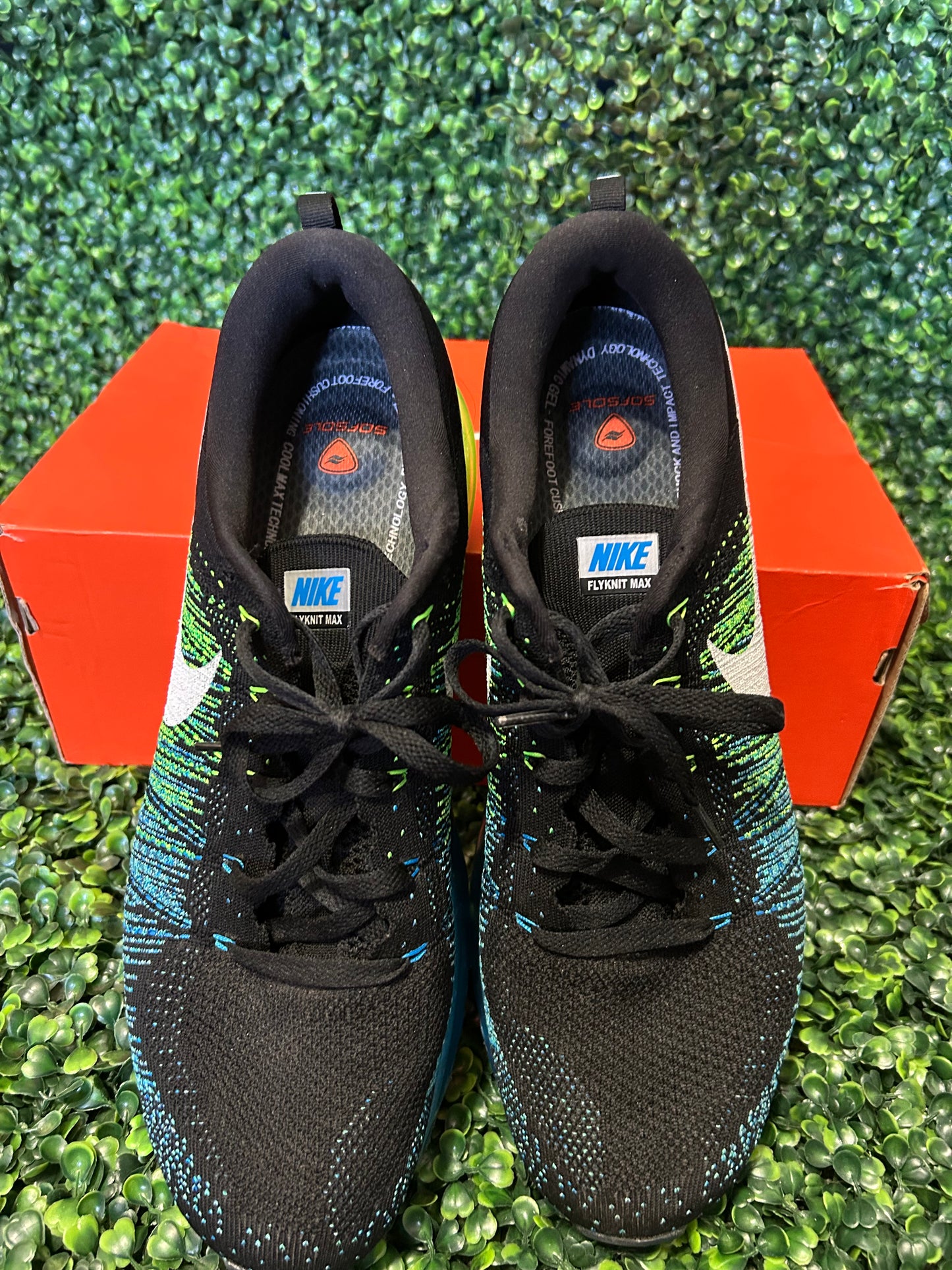 Nike fly knit max size 13