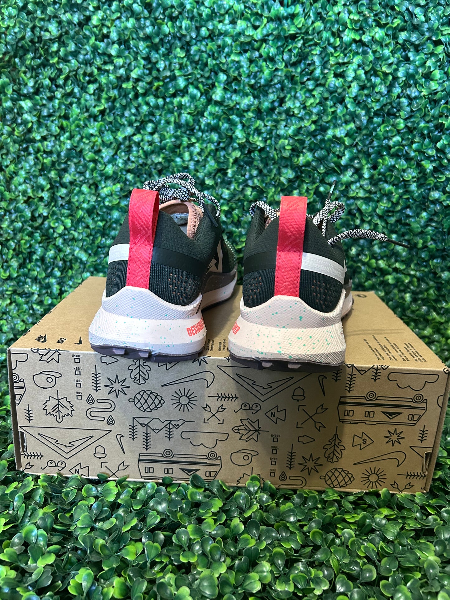 Nike react pegasus size 8.5w