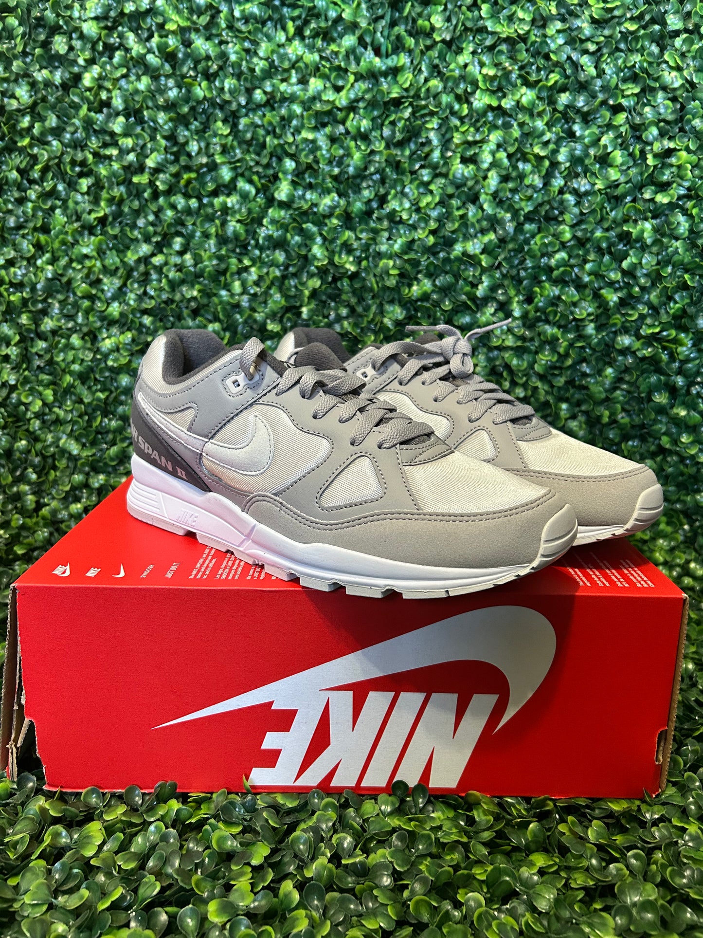 Nike air span 2 size 9