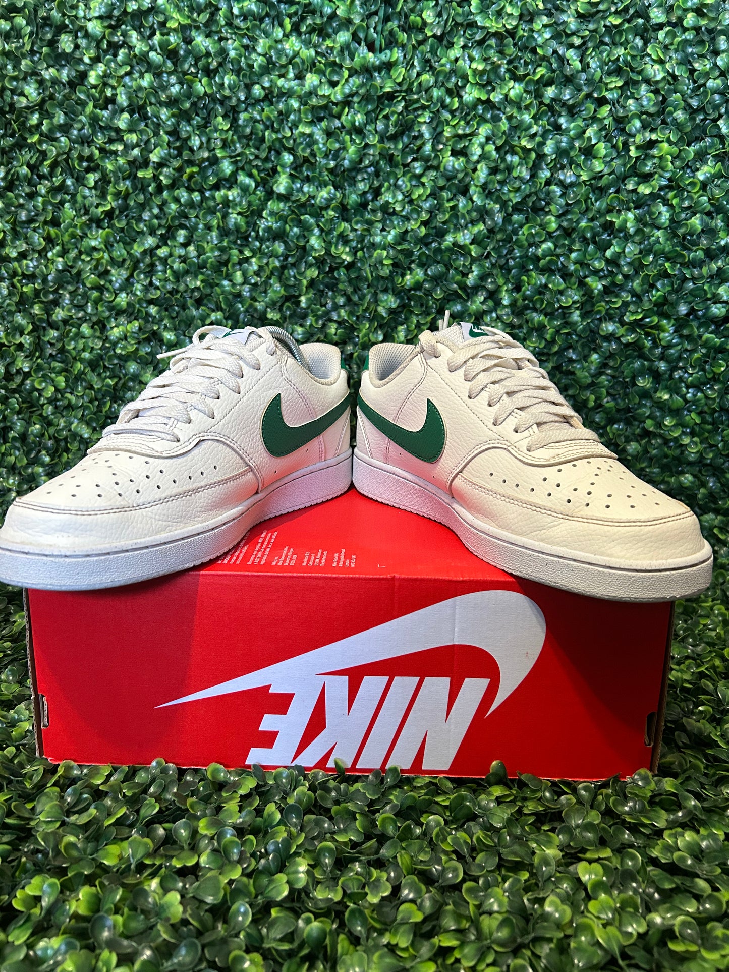 Nike court vision size 9w