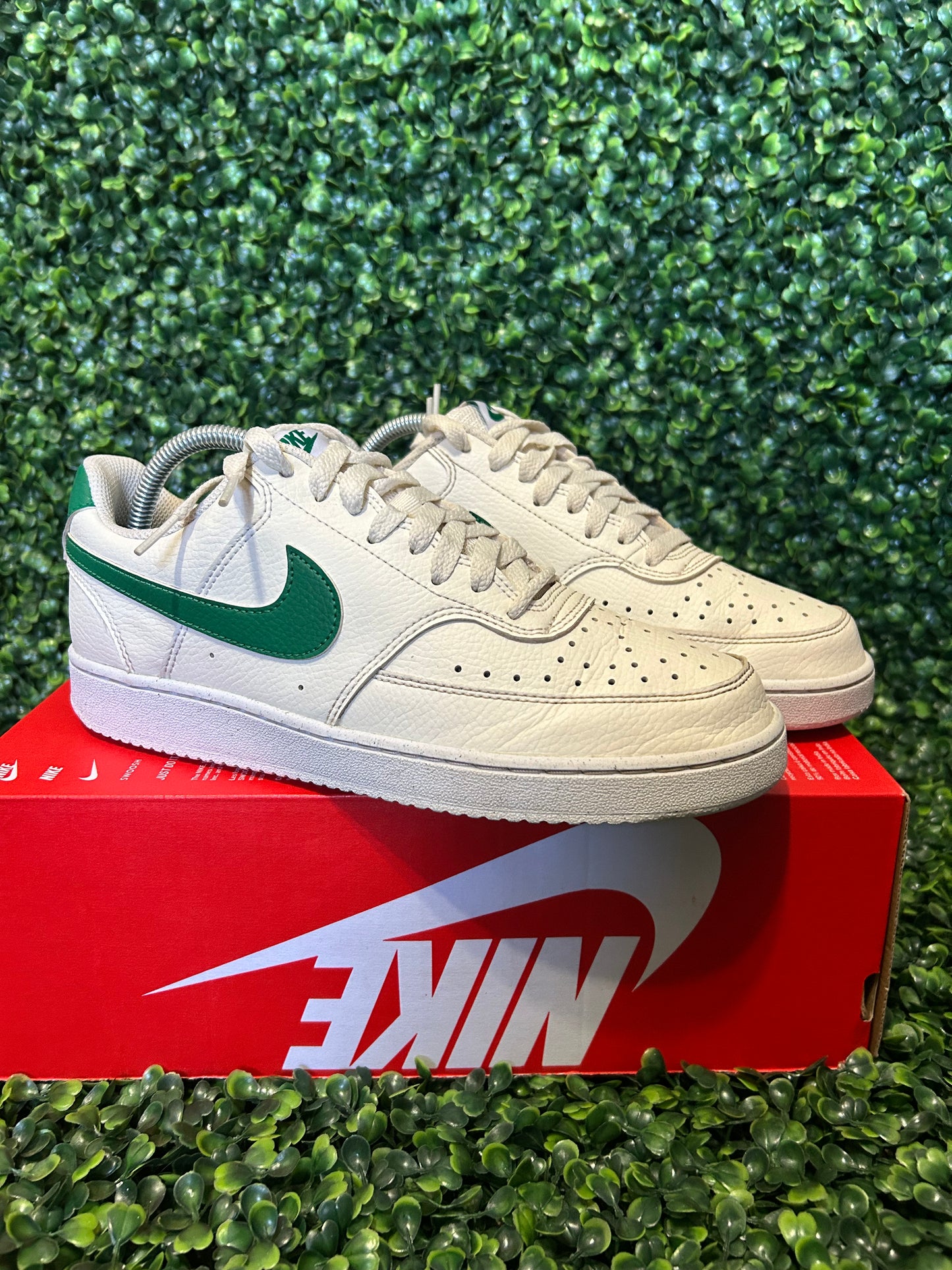 Nike court vision size 9w