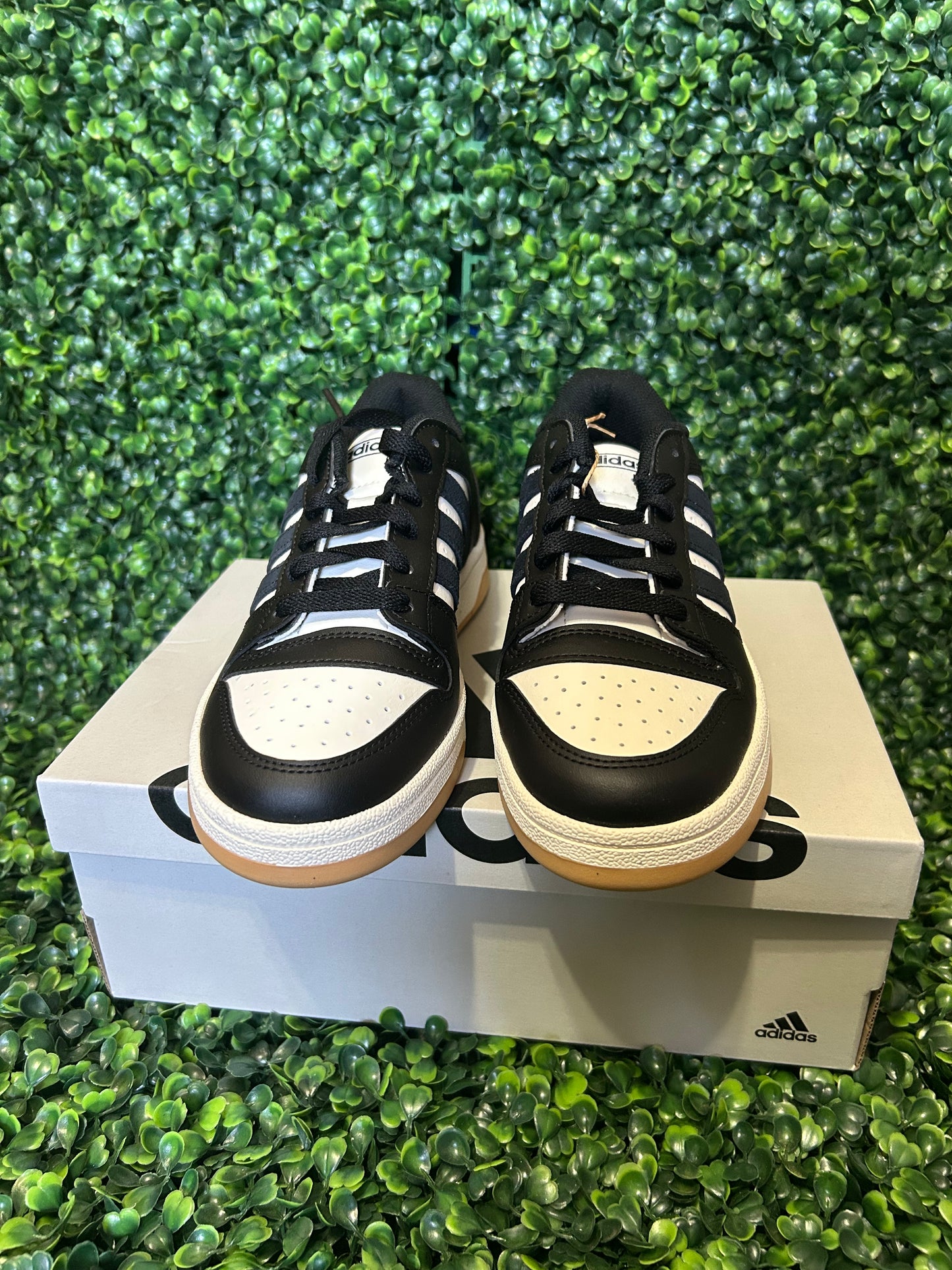 Adidas breakstart J size 4 size 7