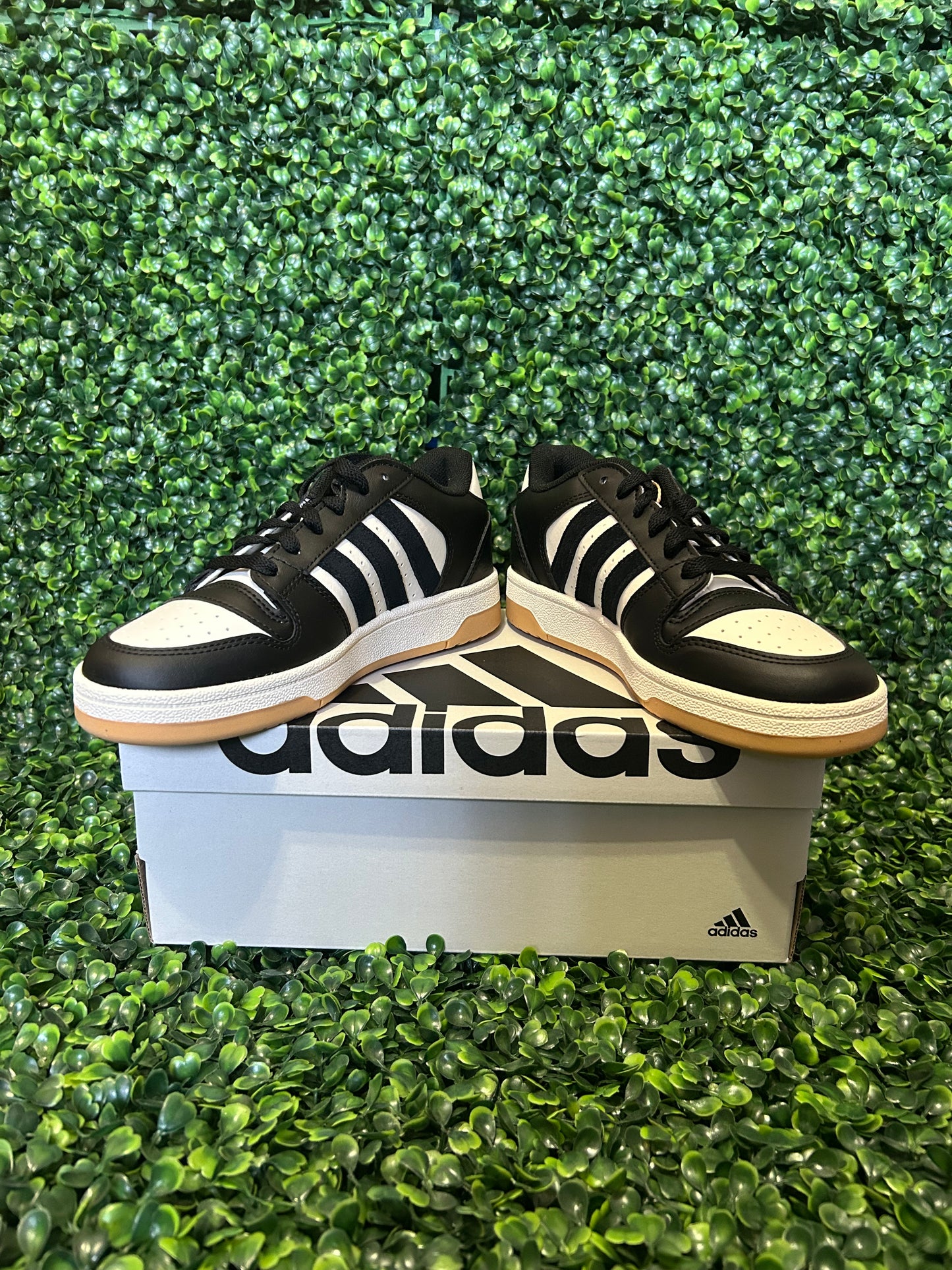 Adidas breakstart J size 4 size 7