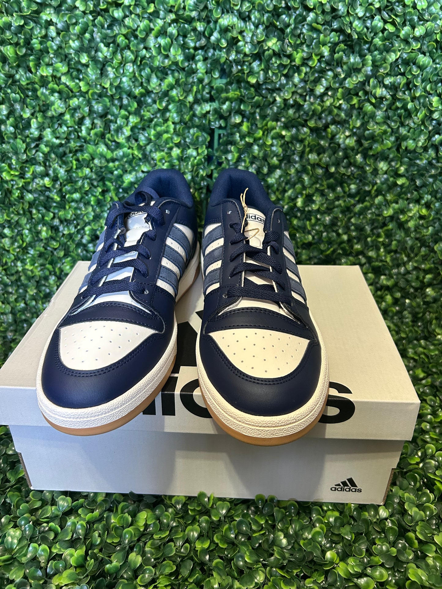 Adidas breakstart size 7 , 7.5 , 8
