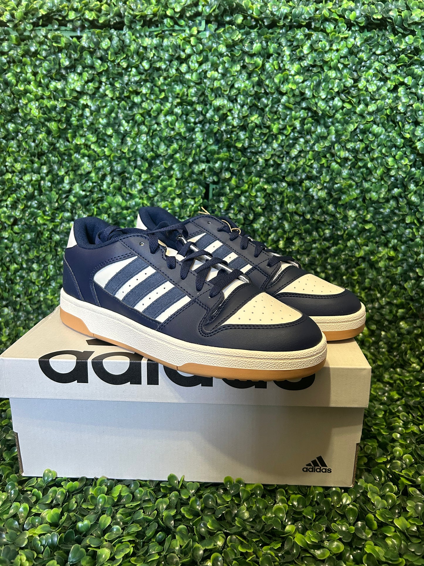 Adidas breakstart size 7 , 7.5 , 8