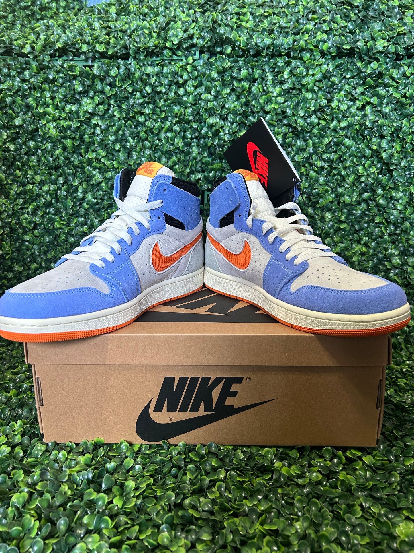 Nike air Jordan 1 size 9, 10.5