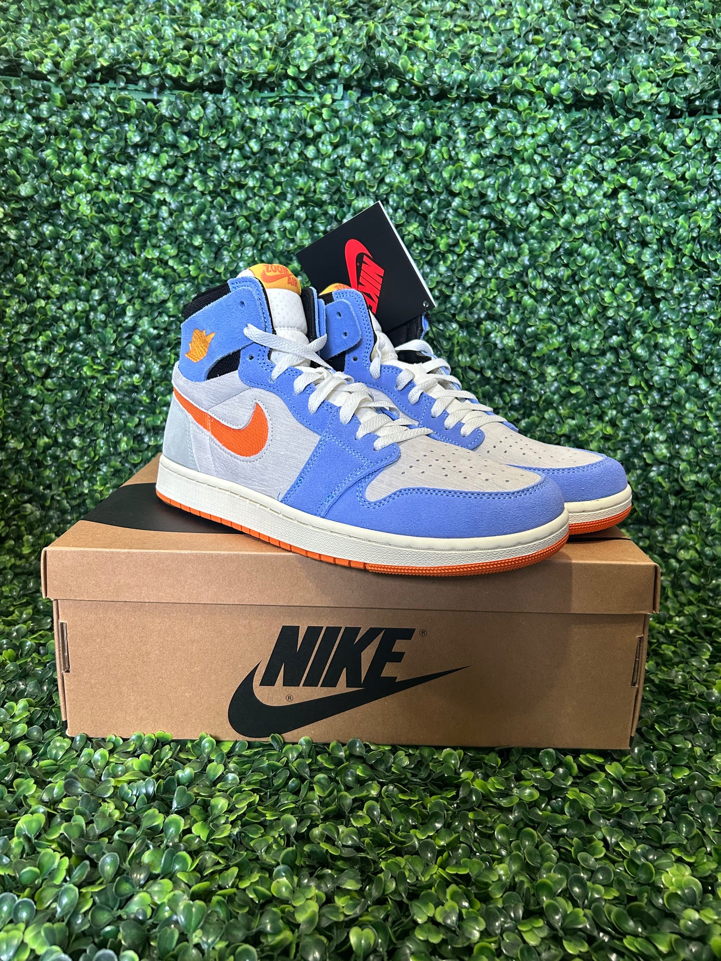 Nike air Jordan 1 size 9, 10.5
