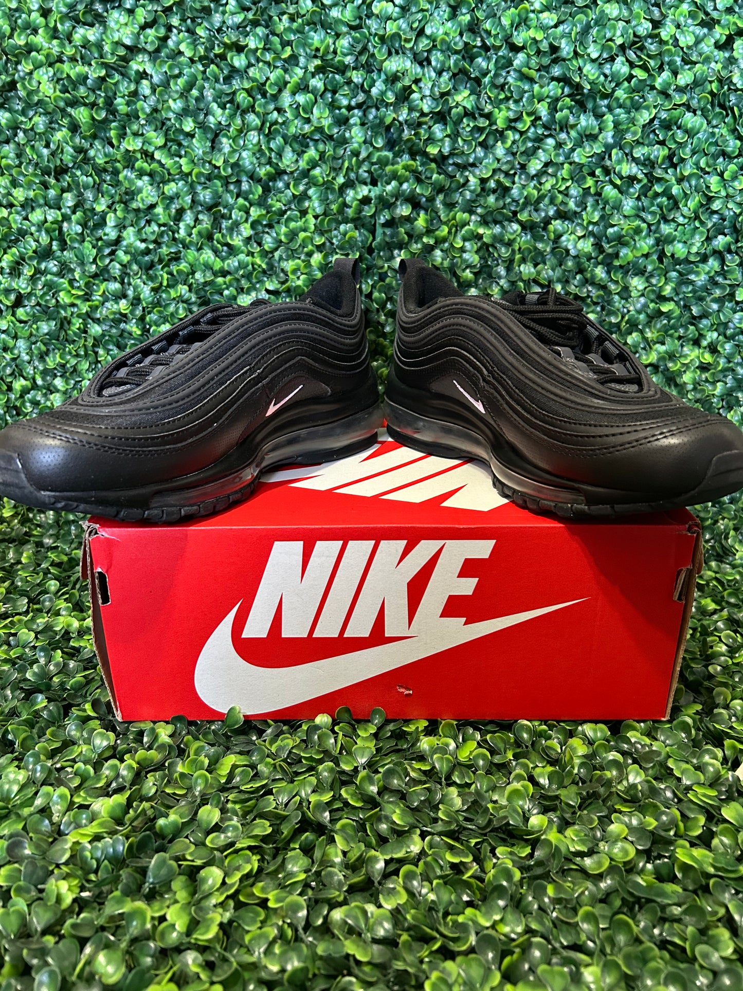 Nike air max size 6.5y