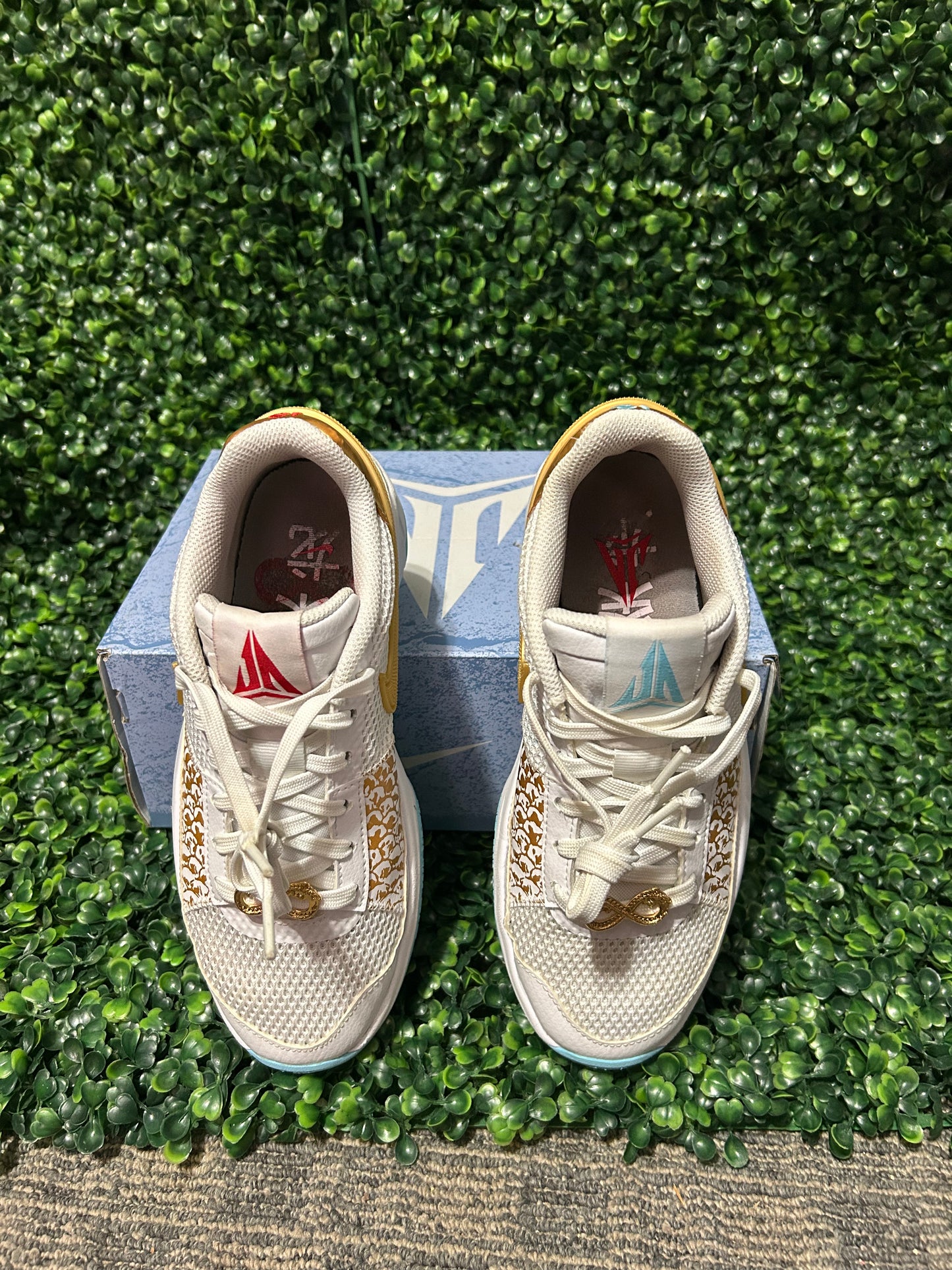 Nike JA 1 size 5y