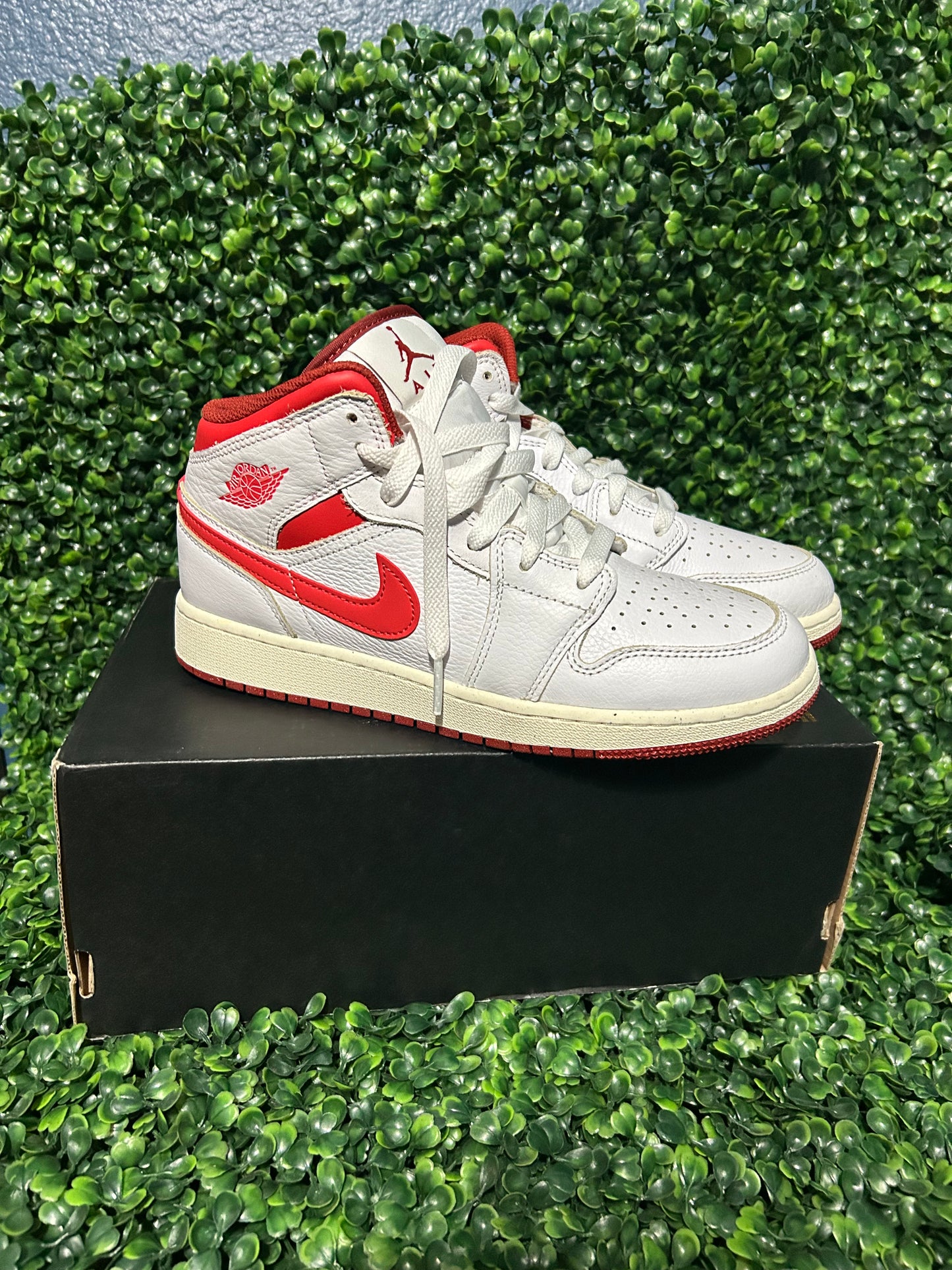 Air Jordan 1 size 6.5y