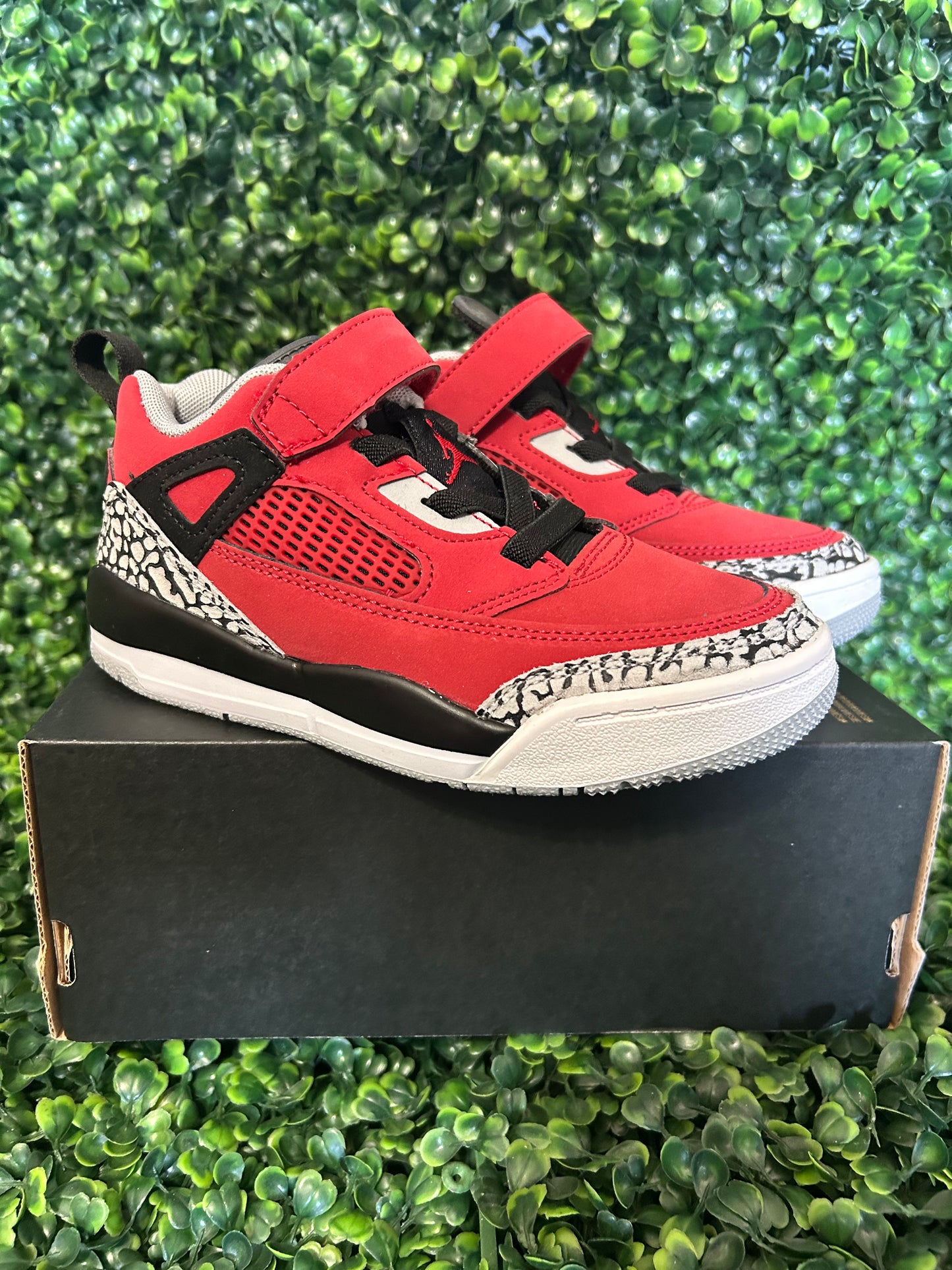 Jordan spizike size 12c