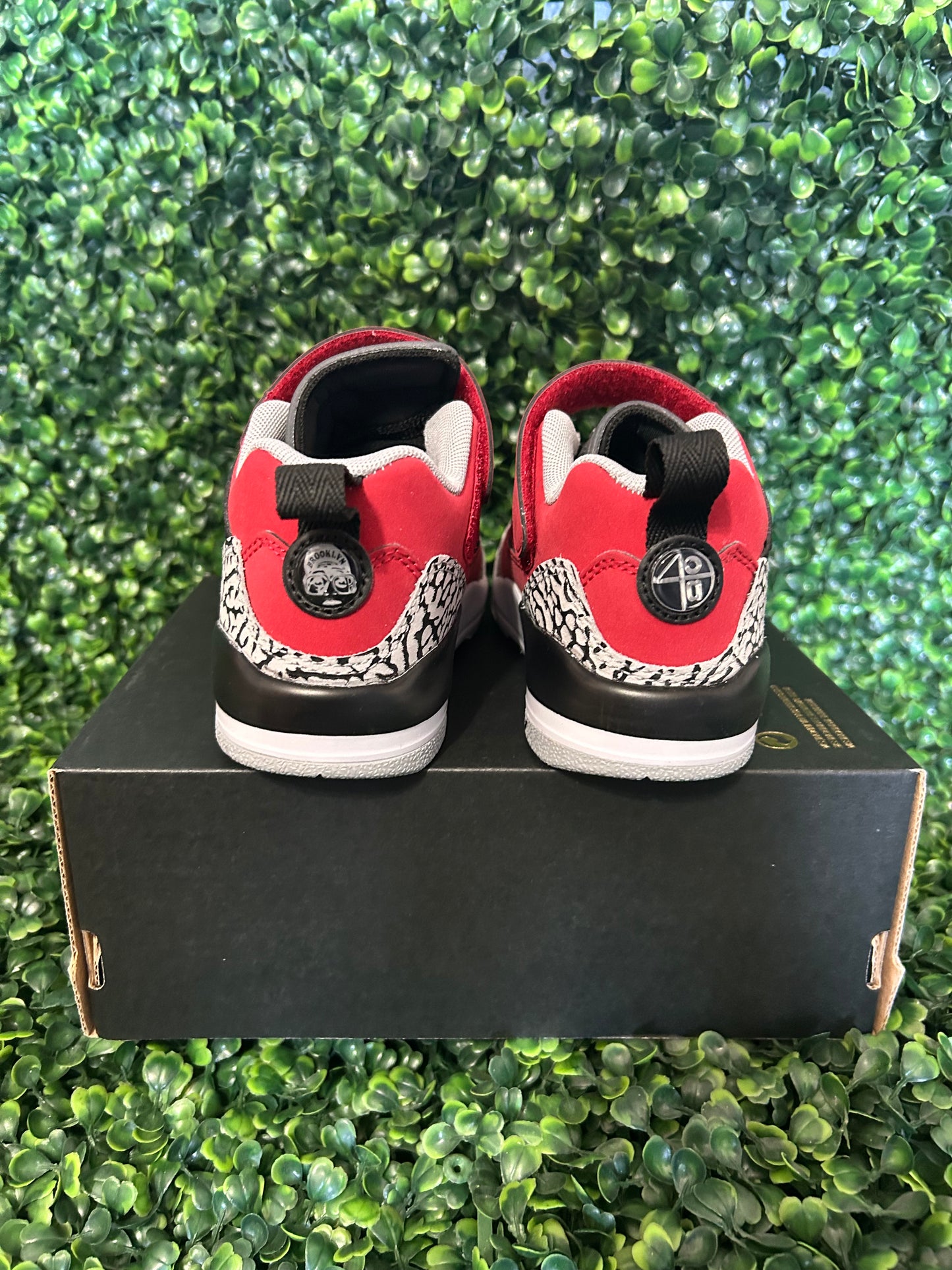 Jordan spizike size 12c