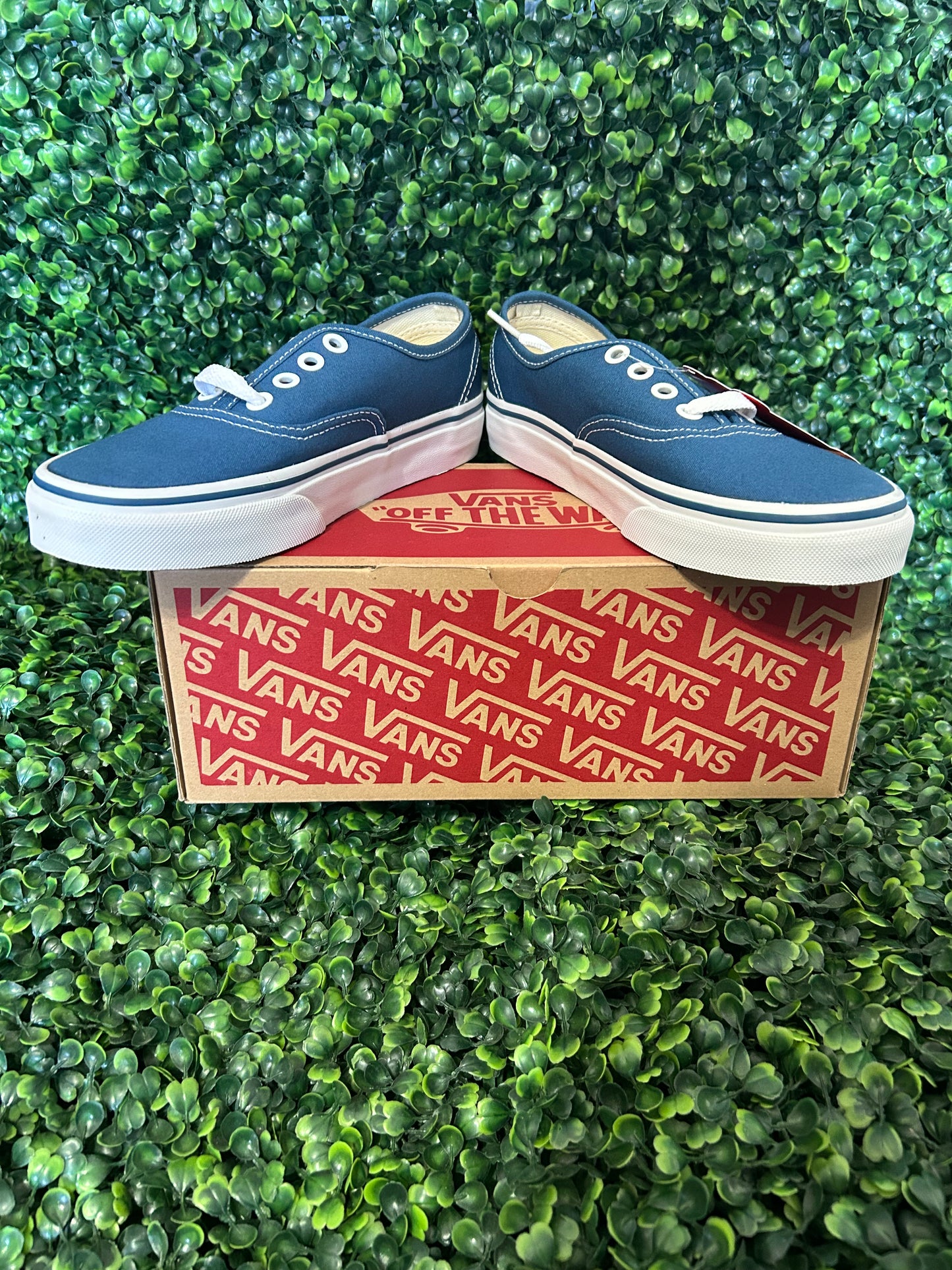 Vans size 4