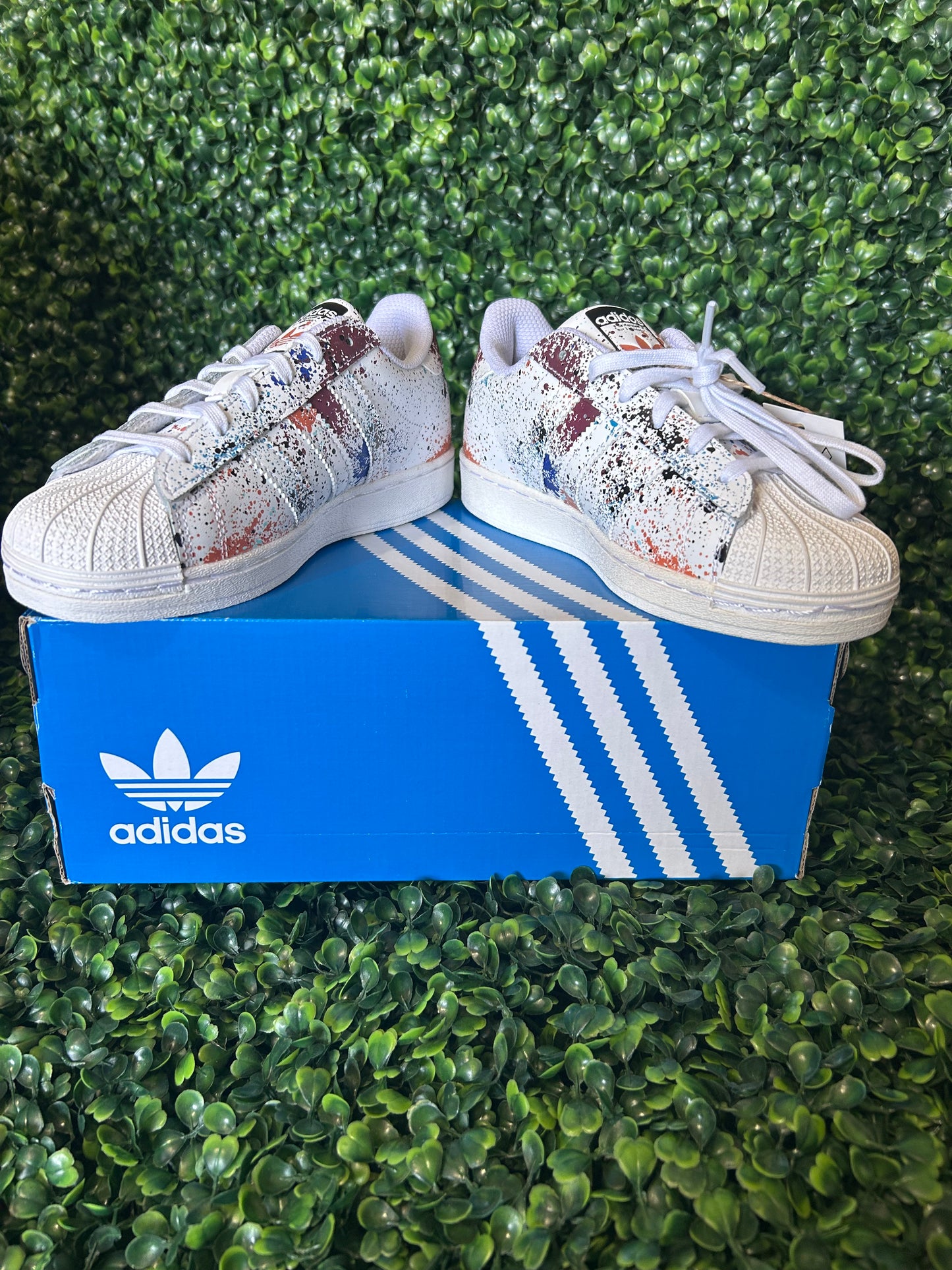 Adidas superstar size 1 size 1.5