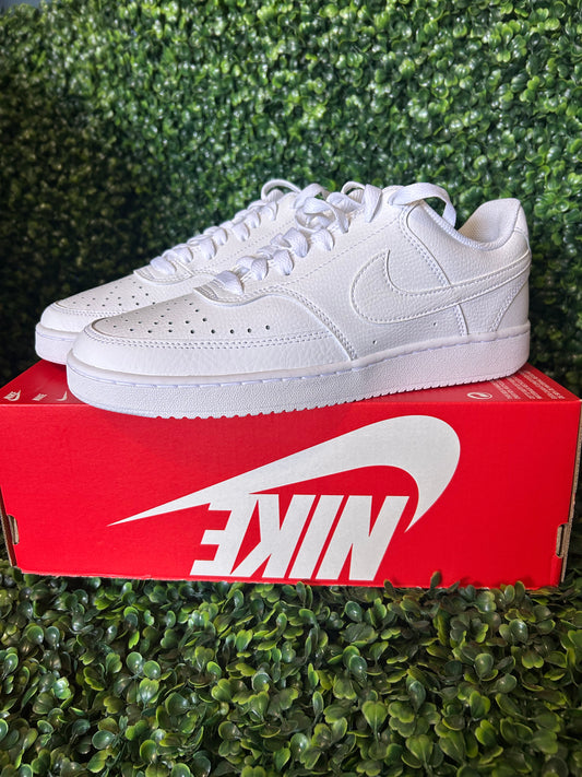 Nike court size 10