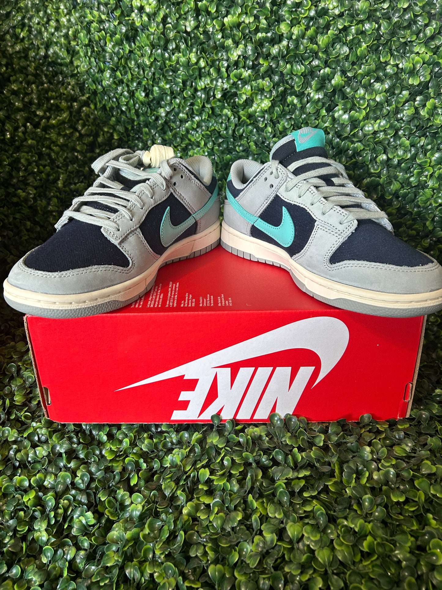 Nike dunk low size 7
