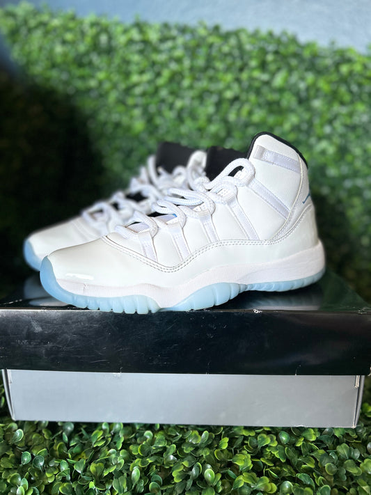 Jordan 11 size 7y