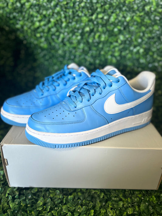 Nike Air Force size 11.5