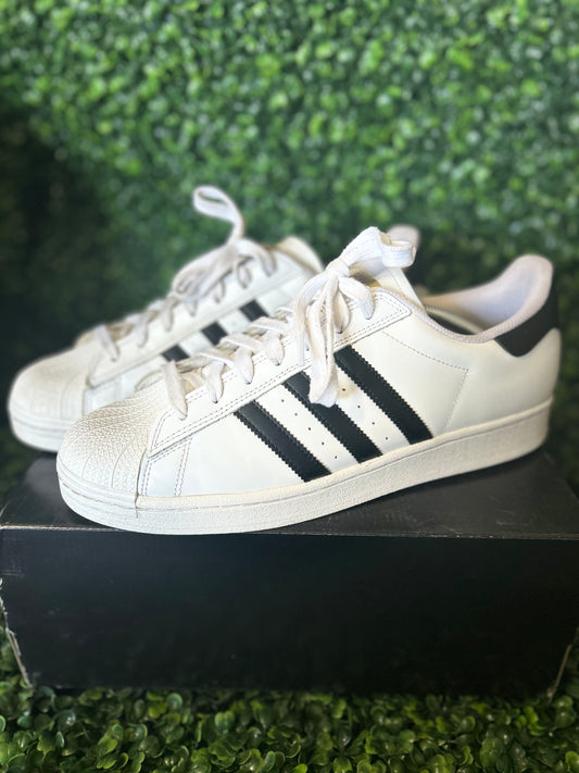 Adidas superstar size 12