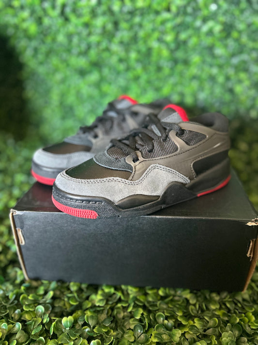 Jordan 4 size 12c