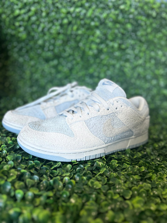 Nike dunk size 11 wmns/9m