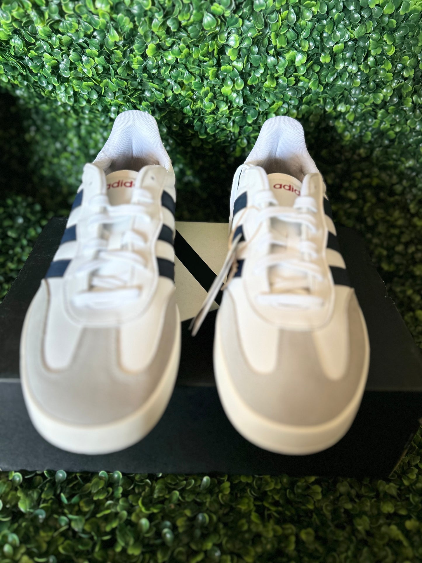 Adidas berreda size 12