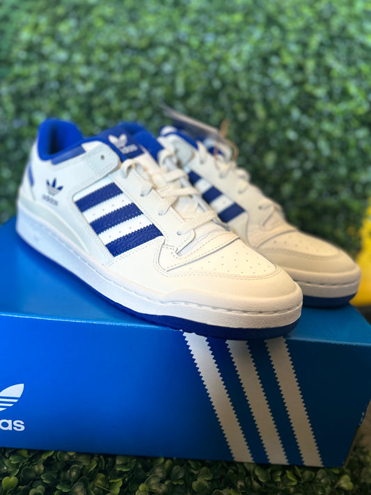 Adidas forum low