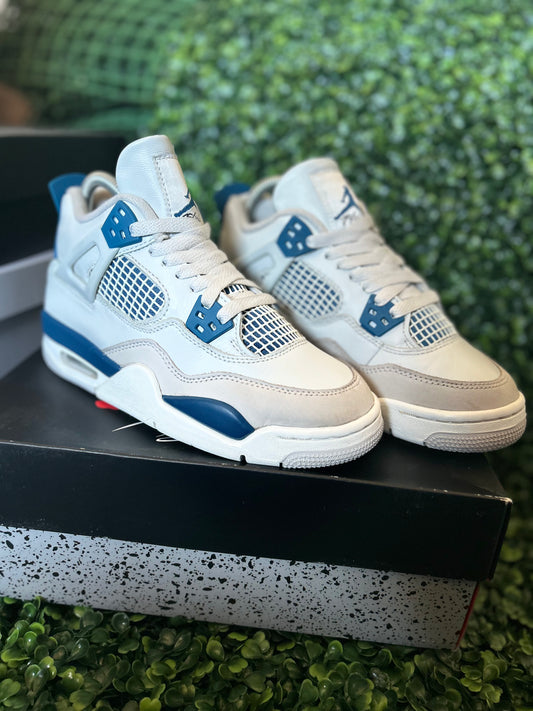 Jordan 4
