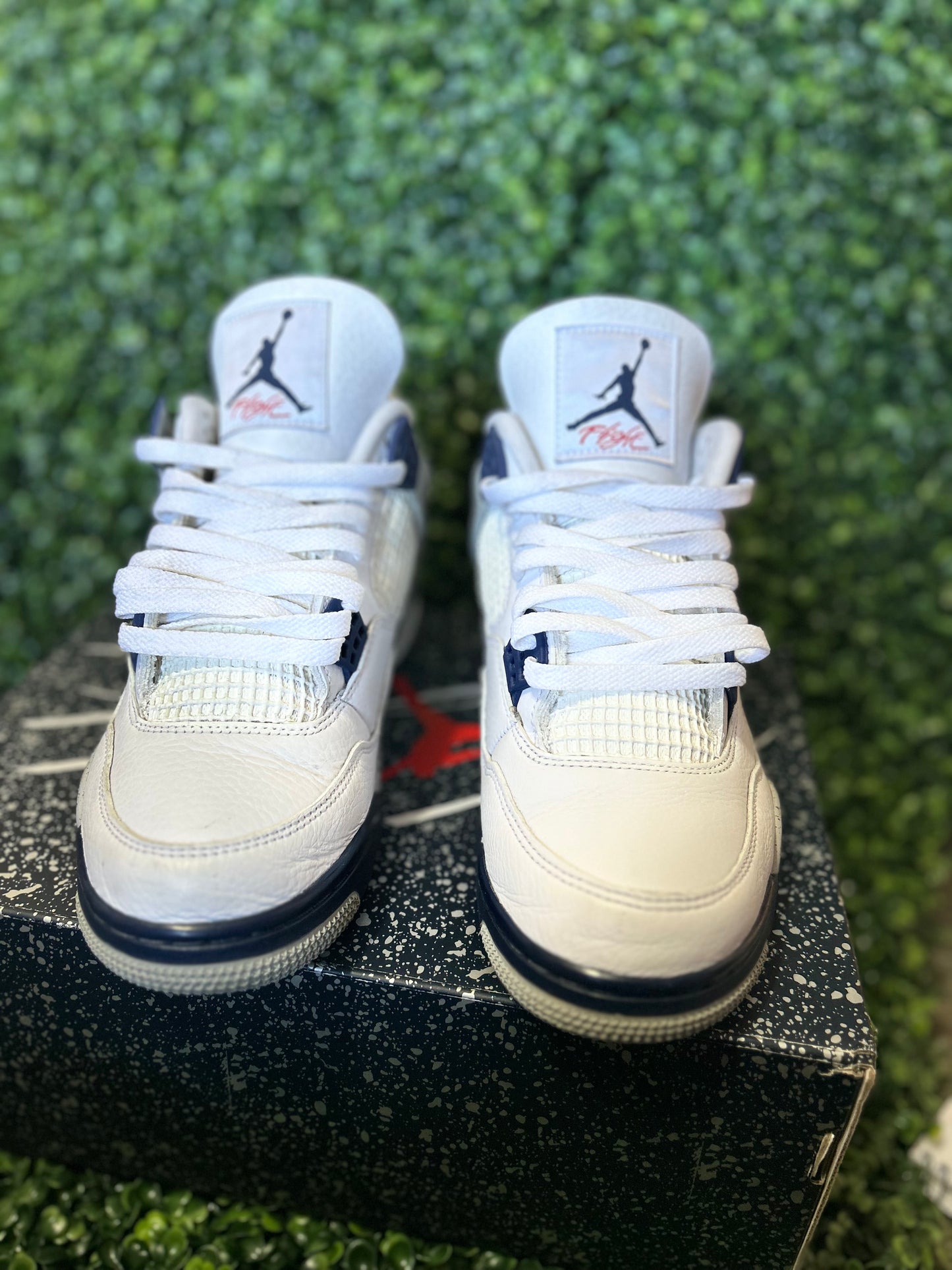 Jordan 4