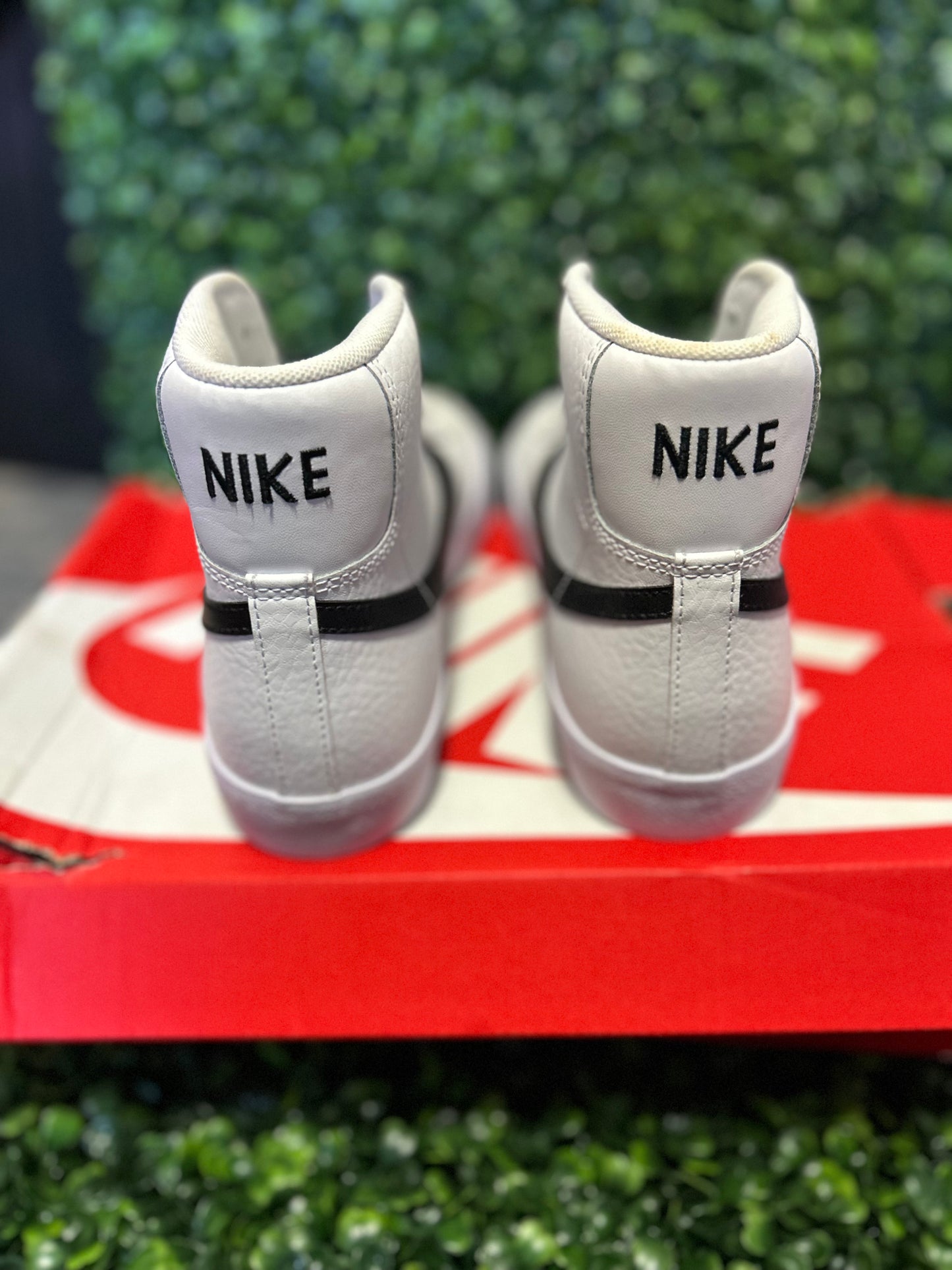 Nike blazer mid