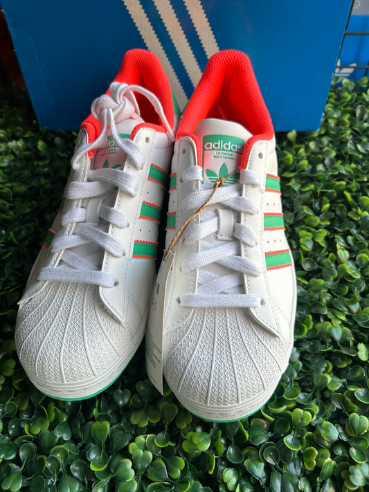 Adidas superstar J size 5