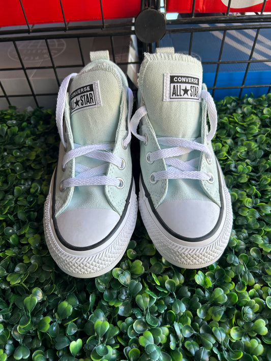 Converse size 5