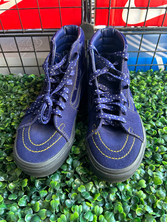 Vans Disney size 5