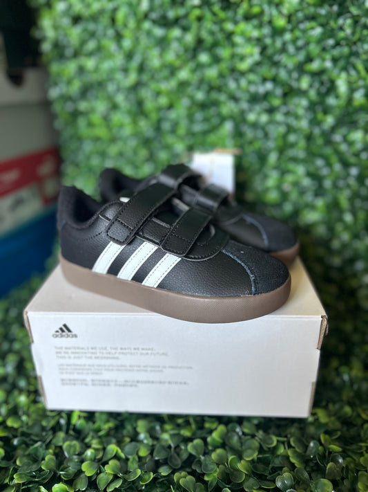 Adidas vl court