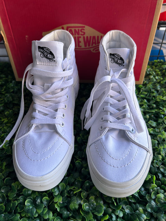 Vans true white size 6m/7.5w