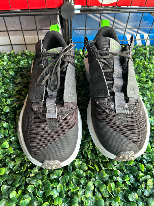 Nike crater impact size 7