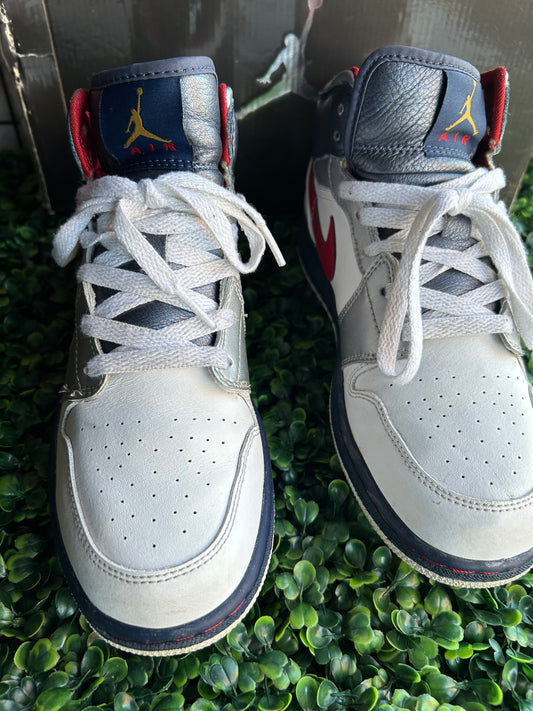 Nike Jordan one size 7