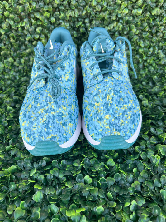 Nike rosne G ocean bliss size 7