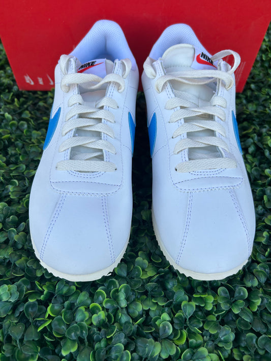 Nike Cortez size 9.5
