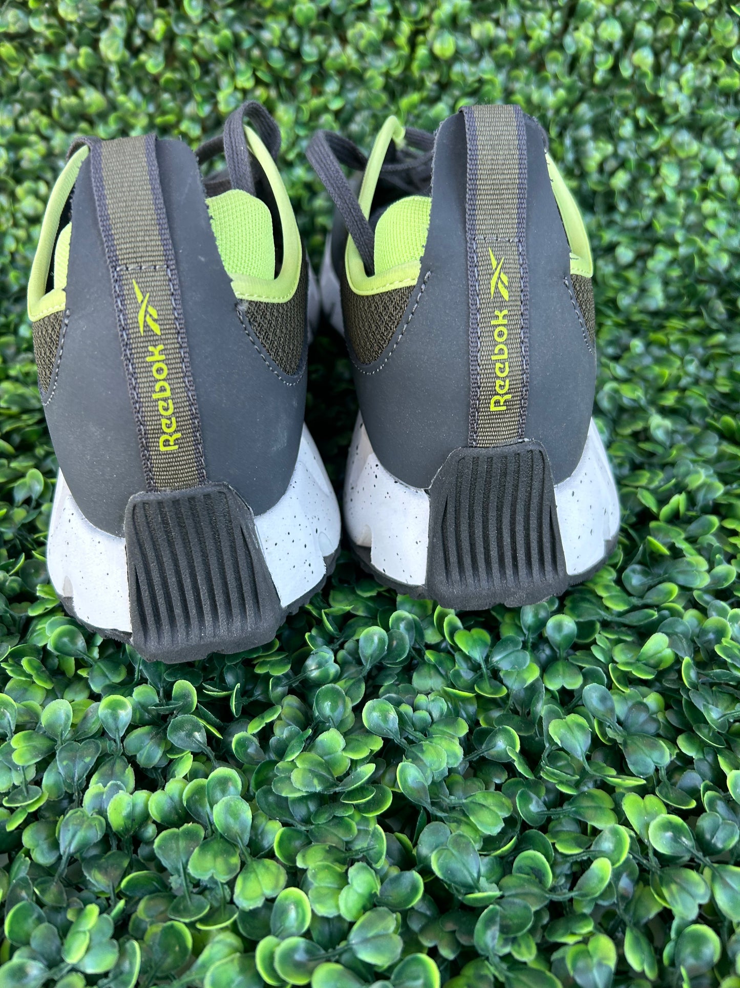 Reebok zig dynamica size 9m