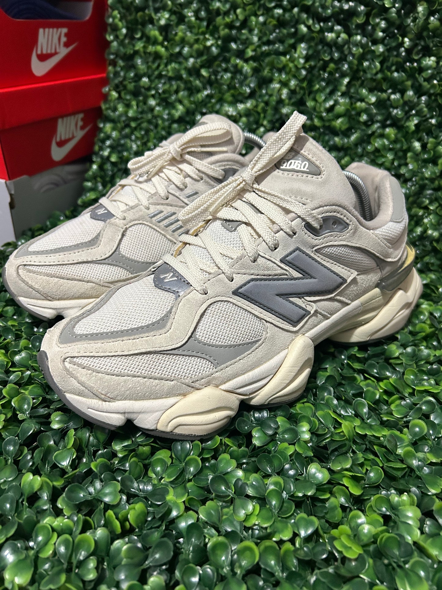 New balance 9060