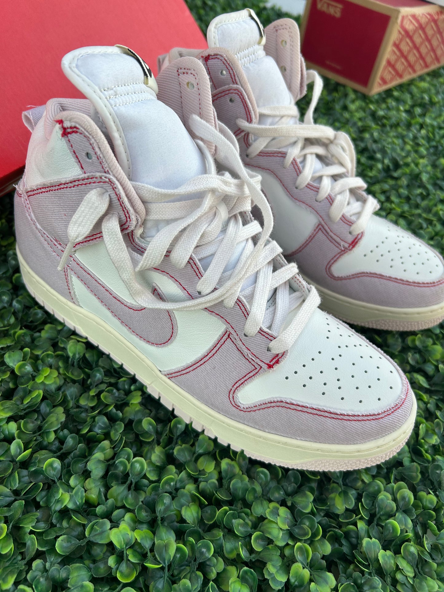Nike dunk hi 1985 size 10.5