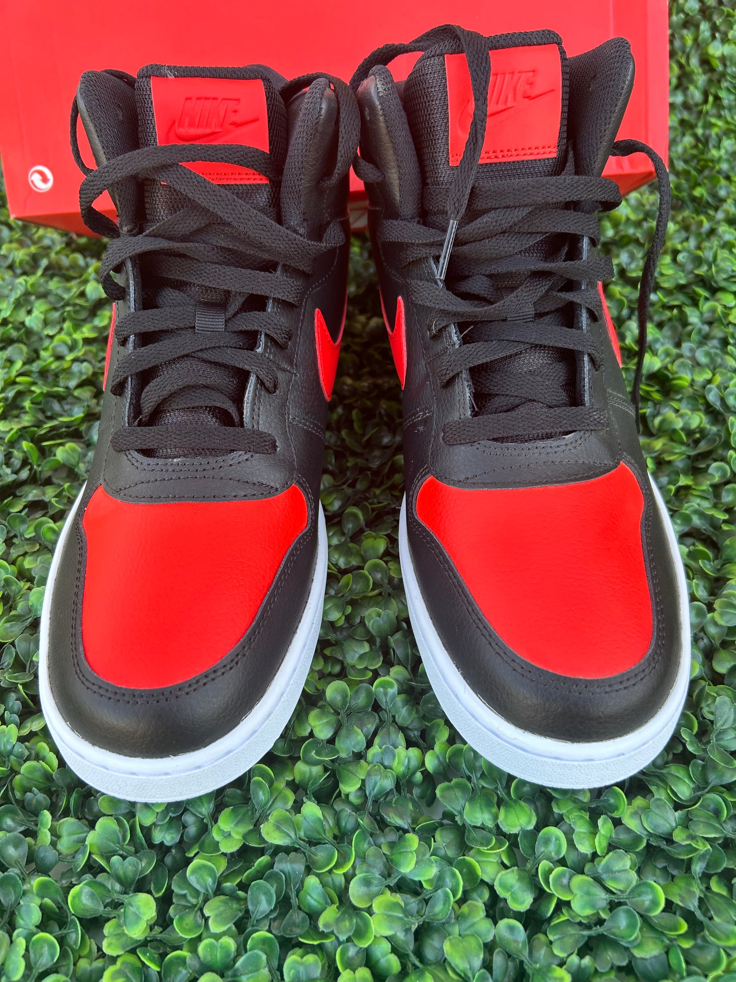 Nike ebernon size 10.5, size 12
