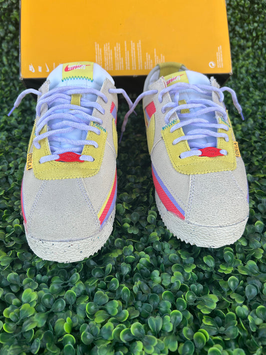 Nike cortez size 10