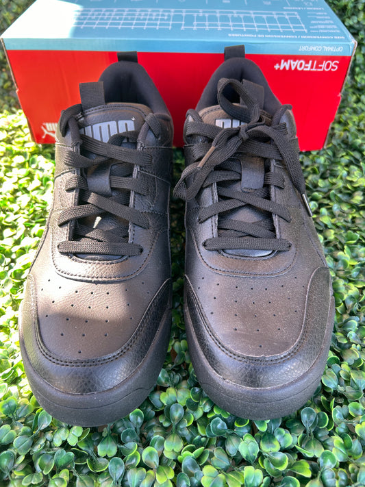 Puma black court size 11